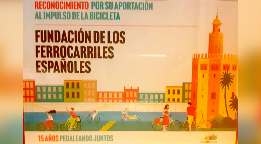 La Fundacin recibe un reconocimiento por su impulso a la movilidad en bicicleta a travs del Programa de Vas Verdes