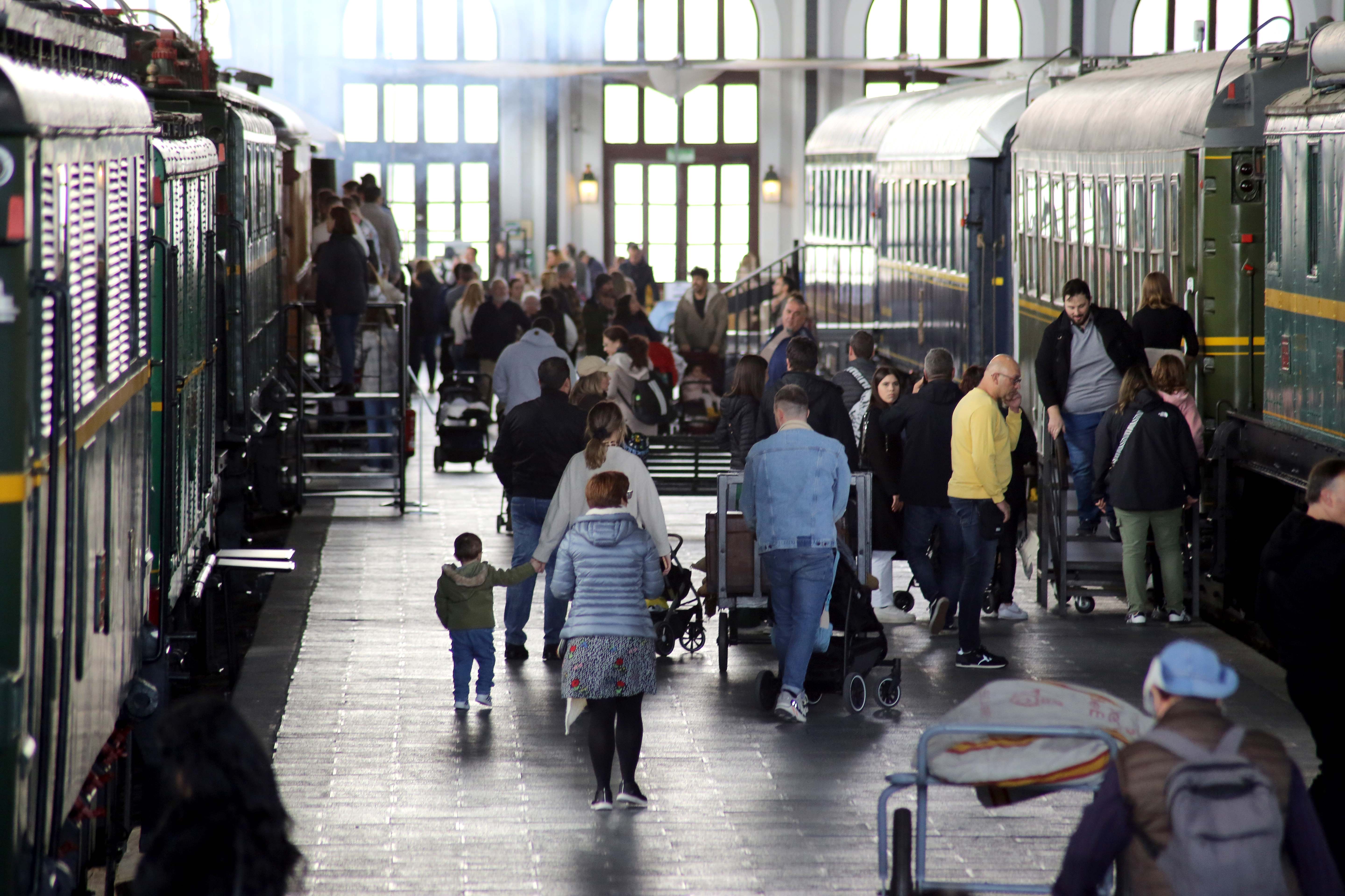 Los museos del Ferrocarril de Madrid y Catalu�a celebran el DIM