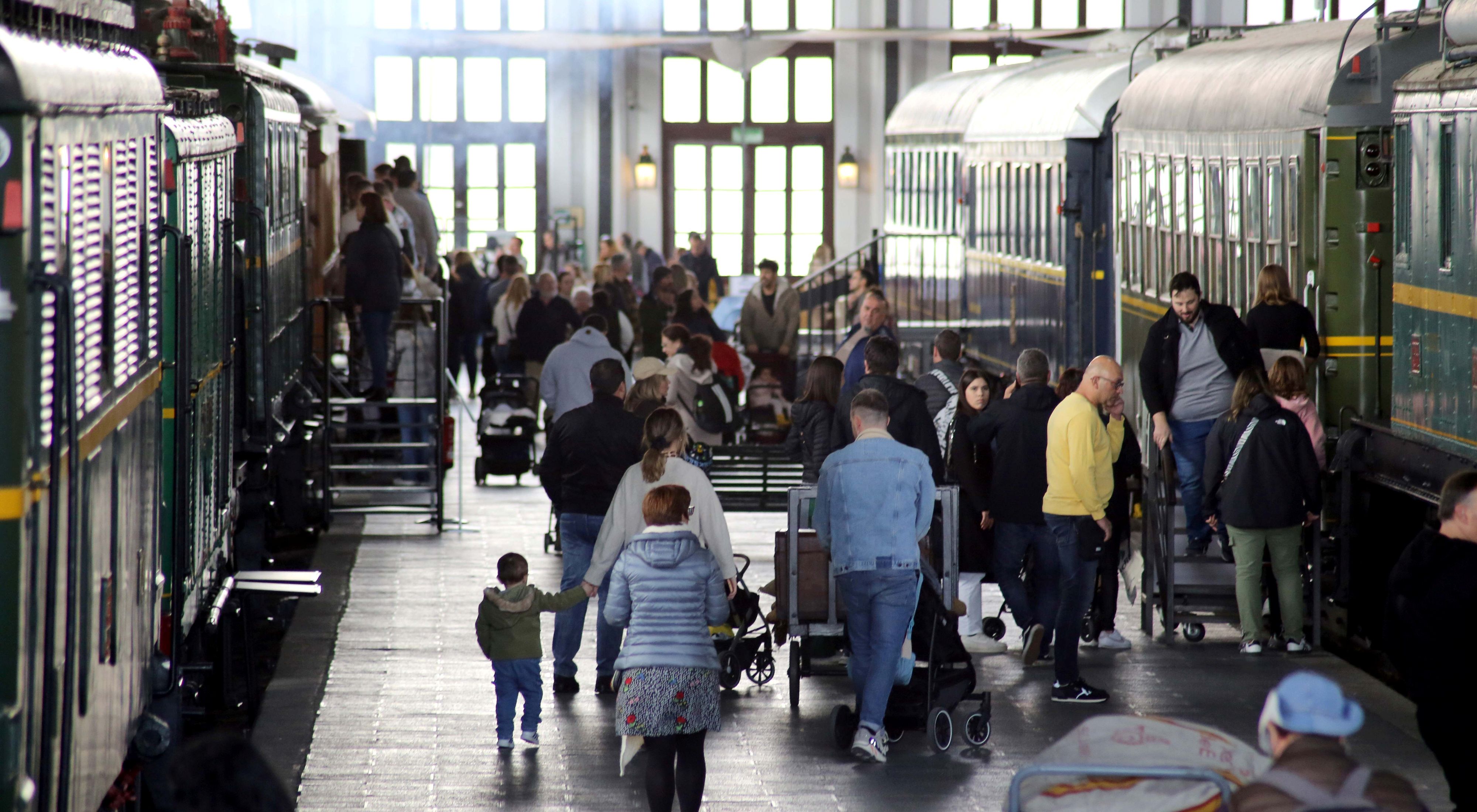 Los museos del Ferrocarril de Madrid y Catalu�a celebran el DIM