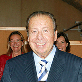 Carlos Fr�hbeck de Burgos - Acc�sit